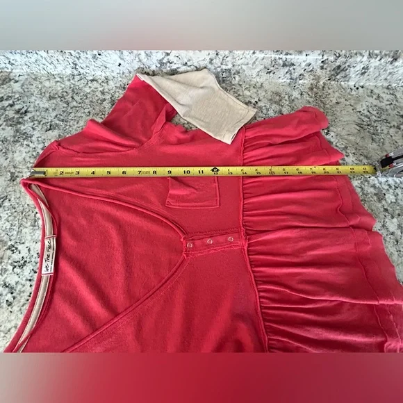 We The Free Heart of Mine Colorblock Peplum Top Henley Coral Salmon Cream Size S - Picture 9 of 9